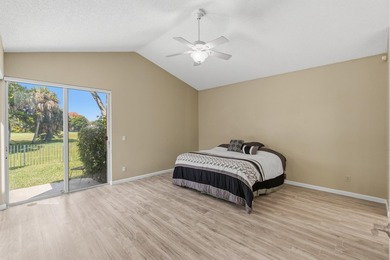Beautiful 3-BD 2.5-BA pool home on the golf course in the - photo 21