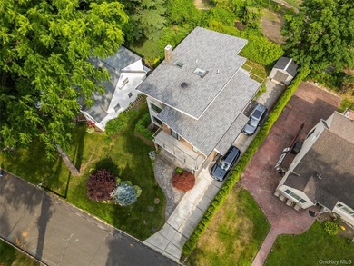 Beautiful modern construction located just moments from Kings - photo 22
