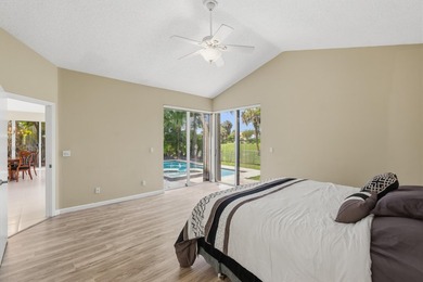 Beautiful 3-BD 2.5-BA pool home on the golf course in the - photo 22