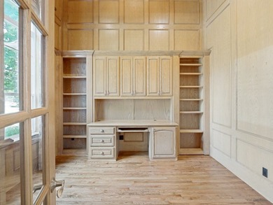 Experience unparalleled luxury in this magnificent 5 bedroom, 5 - photo 9
