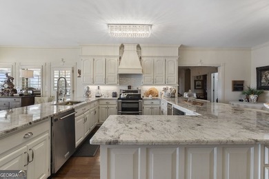 Welcome to a truly exceptional North Georgia mountain estate! - photo 10