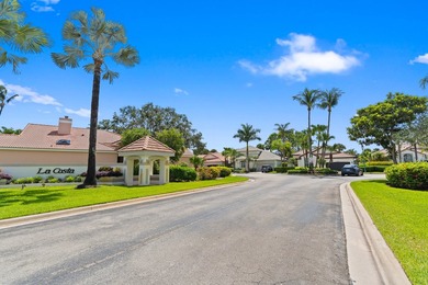 Beautiful 3-BD 2.5-BA pool home on the golf course in the - photo 49