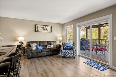 The perfect blend of luxury & income potential in the heart of - photo 6