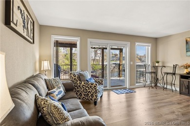 The perfect blend of luxury & income potential in the heart of - photo 9