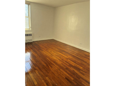 Welcome to 1430 Thieriot Ave. This 3 bedroom, 2 bath apartment - photo 13