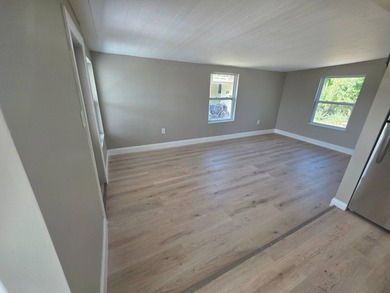 Welcome home to this beautifully updated 2 bedroom, 2 bathroom - photo 13