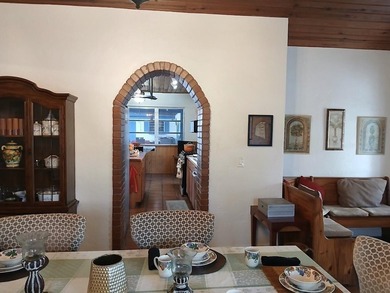 UPDATE: House is under renovation, details upon request - photo 14