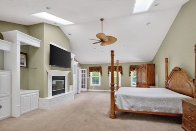 Welcome home! This beautiful maintained, two-story brick estate - photo 16