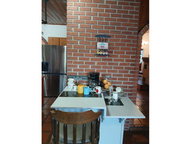 UPDATE: House is under renovation, details upon request - photo 22