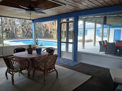 UPDATE: House is under renovation, details upon request - photo 24