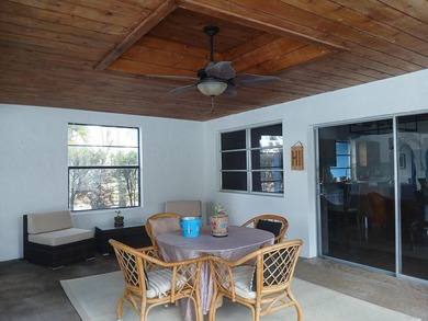 UPDATE: House is under renovation, details upon request - photo 25