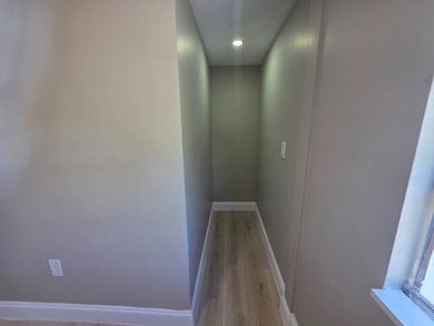 Welcome home to this beautifully updated 2 bedroom, 2 bathroom - photo 26