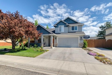 What a Light and Bright- Beautiful Home- Near Discovery Park in - photo 1