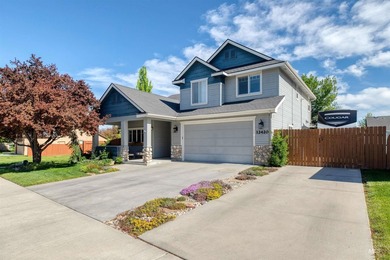 What a Light and Bright- Beautiful Home- Near Discovery Park in - photo 2