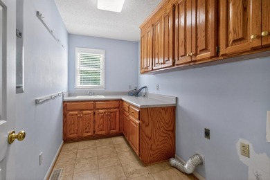 Welcome home! This beautiful maintained, two-story brick estate - photo 34