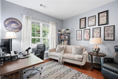 Beautifully maintained home with main level OFFICE on FULL - photo 7