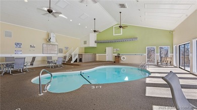 Escape to the stunning Lake of the Ozarks with this charming - photo 4