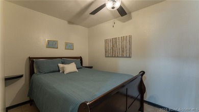 Escape to the stunning Lake of the Ozarks with this charming - photo 10