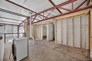 Endless potential awaits with this versatile 3,680-square-foot - photo 11