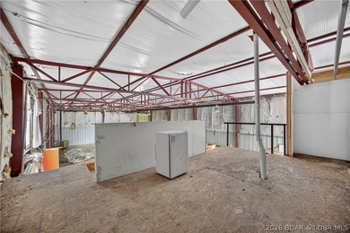 Endless potential awaits with this versatile 3,680-square-foot - photo 12