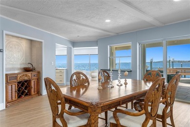 Perfectly positioned to capture the best of both worlds, this - photo 14