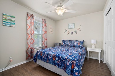 Welcome to Unit 15, a fully furnished condo at Copano Cottages - photo 14