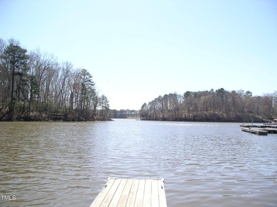 HIDDEN GEM ON Kerr Lake! Tucked away in the countryside of - photo 14