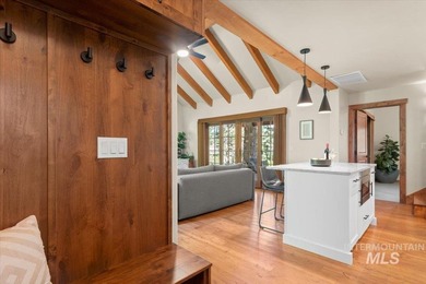 PRICE REDUCED $50K!! Explore the pinnacle of mountain getaway - photo 6