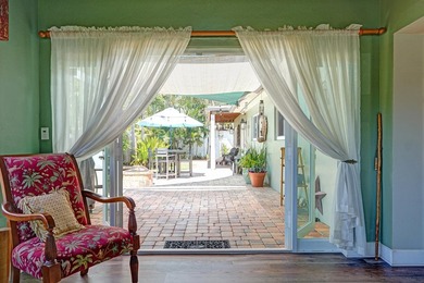 A Beautifully updated Coral Heights home offering 3 Bedrooms, 2 - photo 16