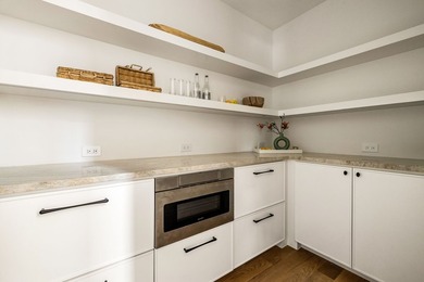 Architecturally striking new construction in the heart of - photo 19