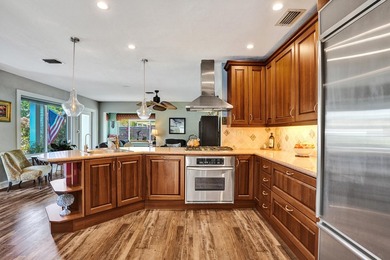 A Beautifully updated Coral Heights home offering 3 Bedrooms, 2 - photo 23
