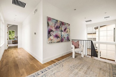 Architecturally striking new construction in the heart of - photo 24