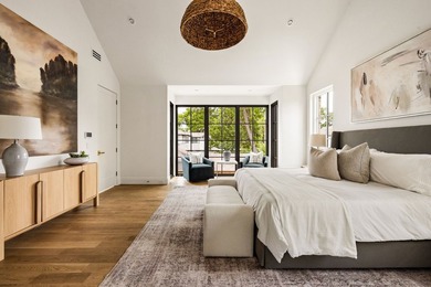 Architecturally striking new construction in the heart of - photo 26