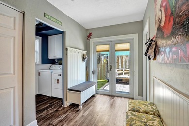 A Beautifully updated Coral Heights home offering 3 Bedrooms, 2 - photo 30
