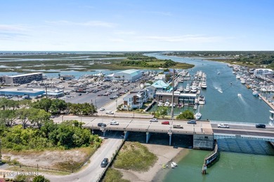 For comp purposes only. Unit includes 40ft boatslip at - photo 3