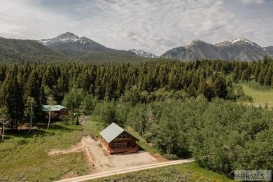 Come claim your private slice of heaven in the coveted Lakeview - photo 8