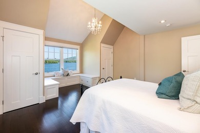 Exceptional Lake Winnipesaukee living awaits on this rare level - photo 28