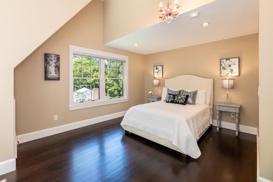 Exceptional Lake Winnipesaukee living awaits on this rare level - photo 30