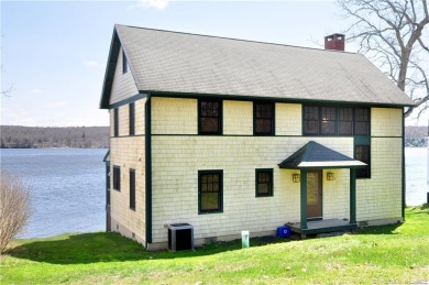 Bantam Lake Condo For Sale in Morris Connecticut