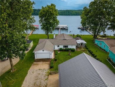 Hard-to-find one-level lakefront living at the 49-mile marker! - photo 19