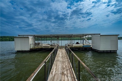 Hard-to-find one-level lakefront living at the 49-mile marker! - photo 30