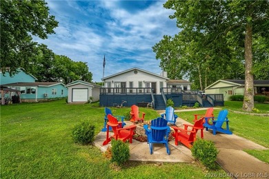 Hard-to-find one-level lakefront living at the 49-mile marker! - photo 31