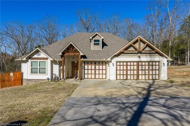 (private lake, pond, creek) Home For Sale in Mountainburg Arkansas