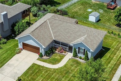 LAKE LIFE MEETS CITY CONVENIENCE! If you are looking for a - photo 37