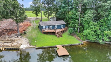 Move-in ready lakefront cabin with breathtaking views - photo 39