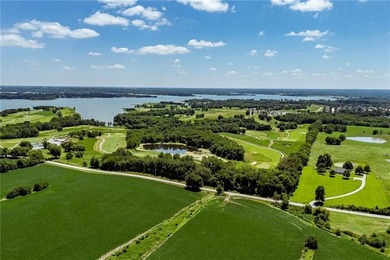 LAKE LIFE MEETS CITY CONVENIENCE! If you are looking for a - photo 43