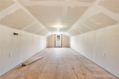 Hard-to-find one-level lakefront living at the 49-mile marker! - photo 48
