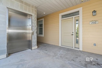 Freshly Painted, light and bright, 3 bedrooms all with their own