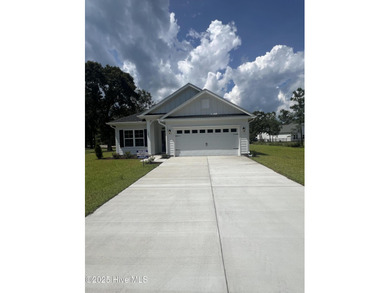 (private lake, pond, coastal) Home Active Under Contract in Shallotte North Carolina