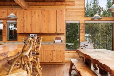 This spectacular Lodge-style home is truly unparalleled on the - photo 15